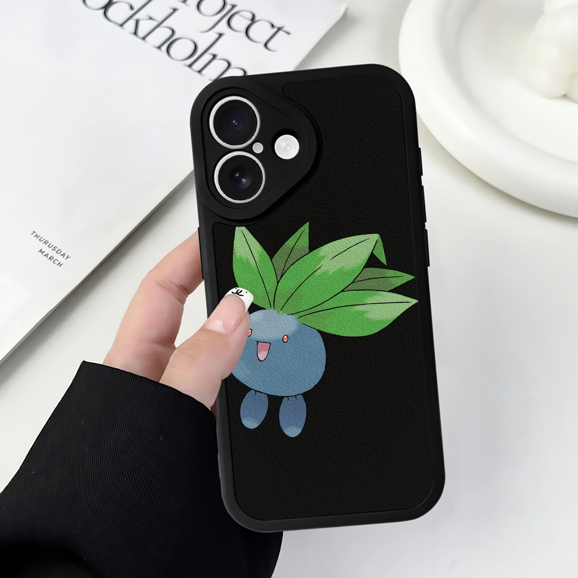 （画像用） ポケットモンスター Pokémon 【iPhone 16シリーズ対応】シリコンスマホケース（レザー調） 材質：シリコン
